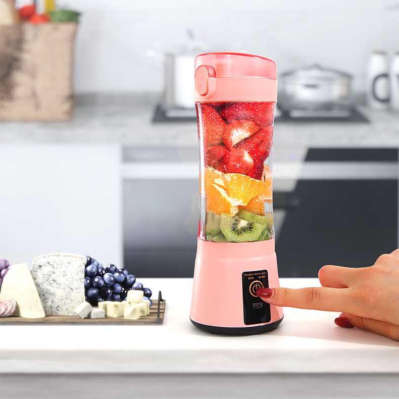 Portable Blender Portable Fruit Electric Juicing Cup Kitchen Gadgets - Get Me Products